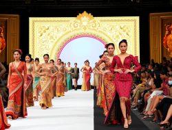 Tren Terbaru Artis Fashion Indonesia