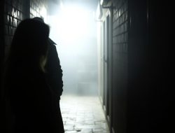 Penyakit Eksibisionis: Mengenal Gangguan Perilaku Seksual